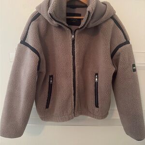 Abercrombie & Fitch Teddy Jacket in Gray and Black
